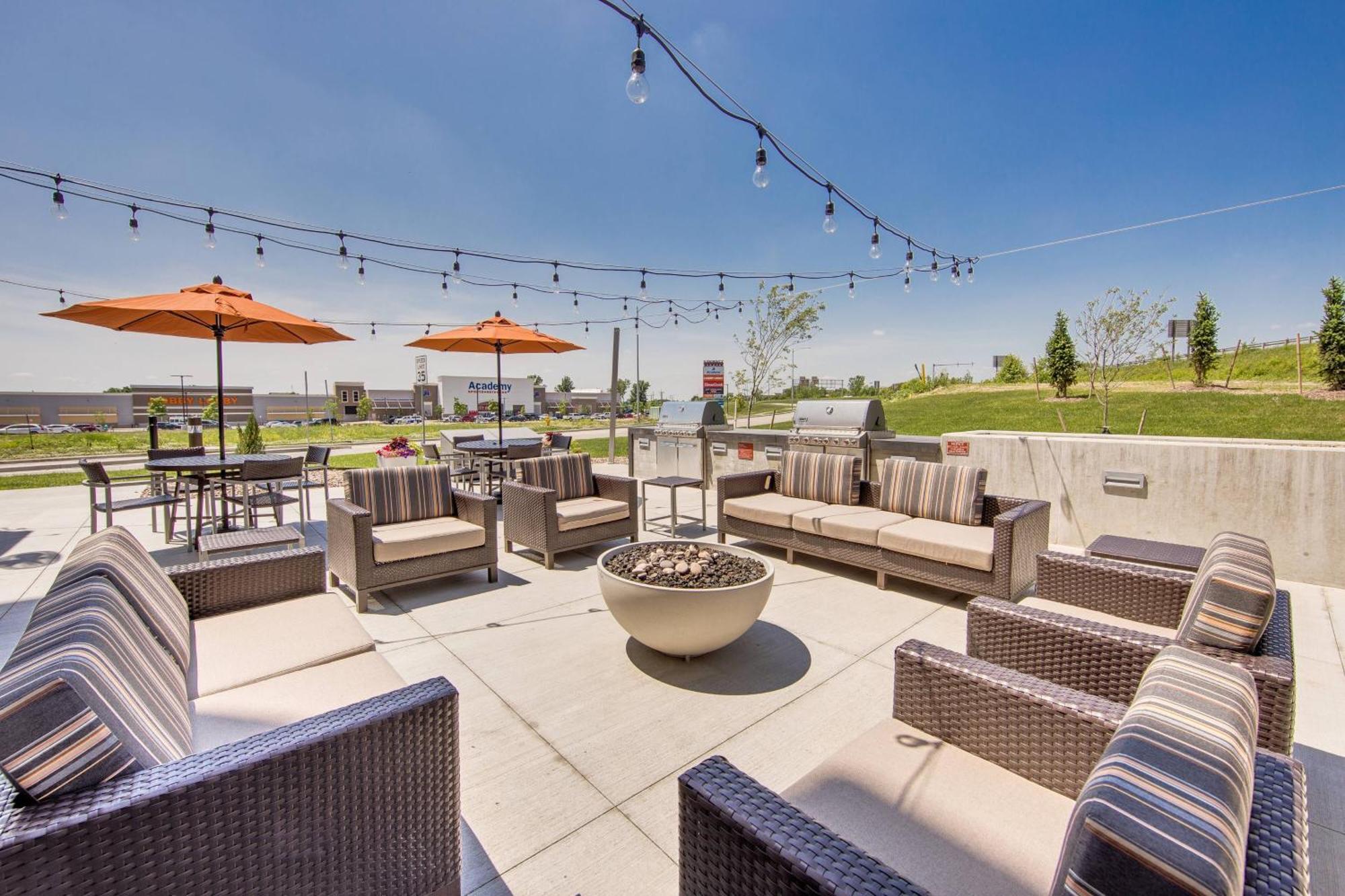 Towneplace Suites By Marriott Kansas City Λίμπερτι Εξωτερικό φωτογραφία